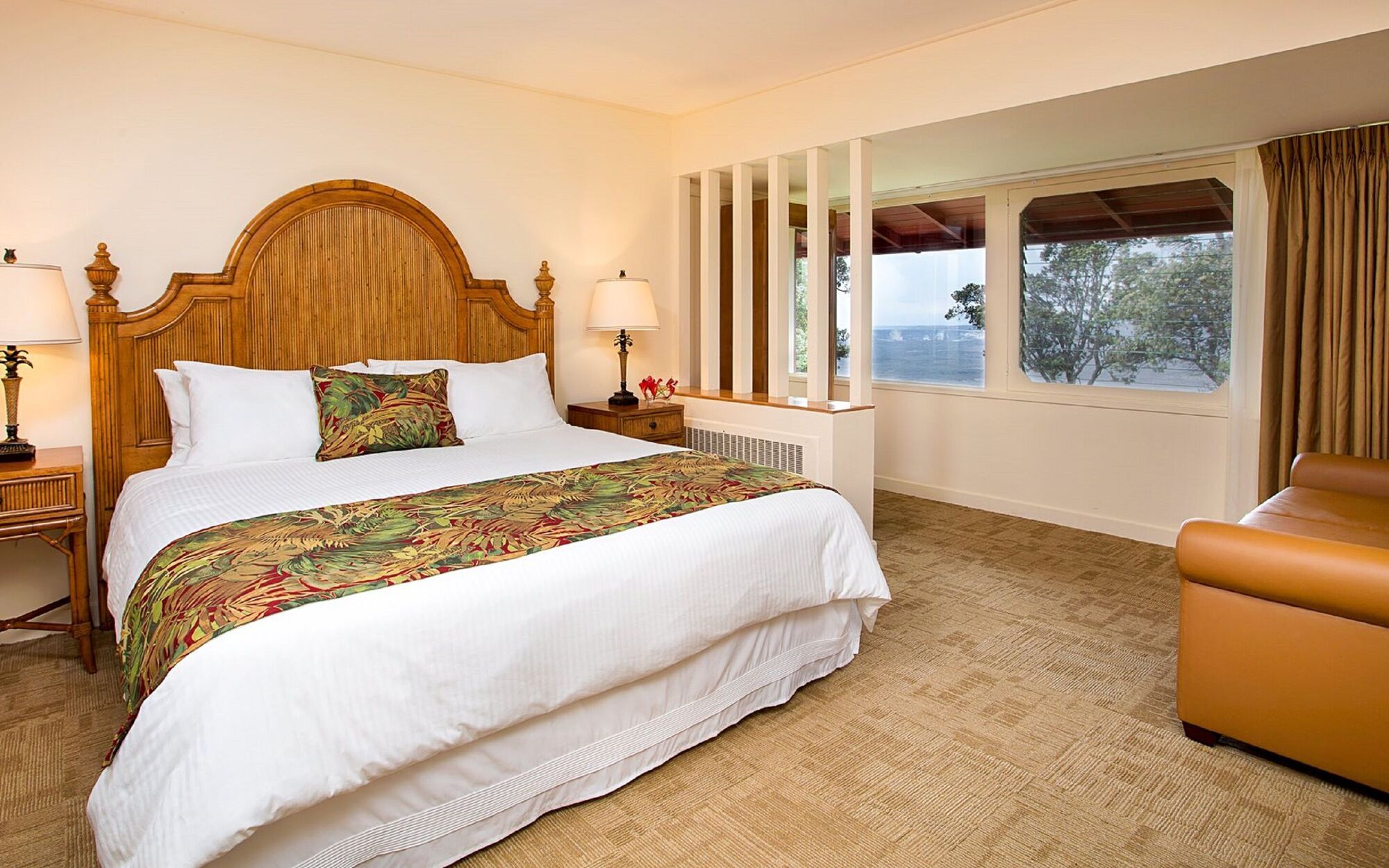 Volcano House Room photo